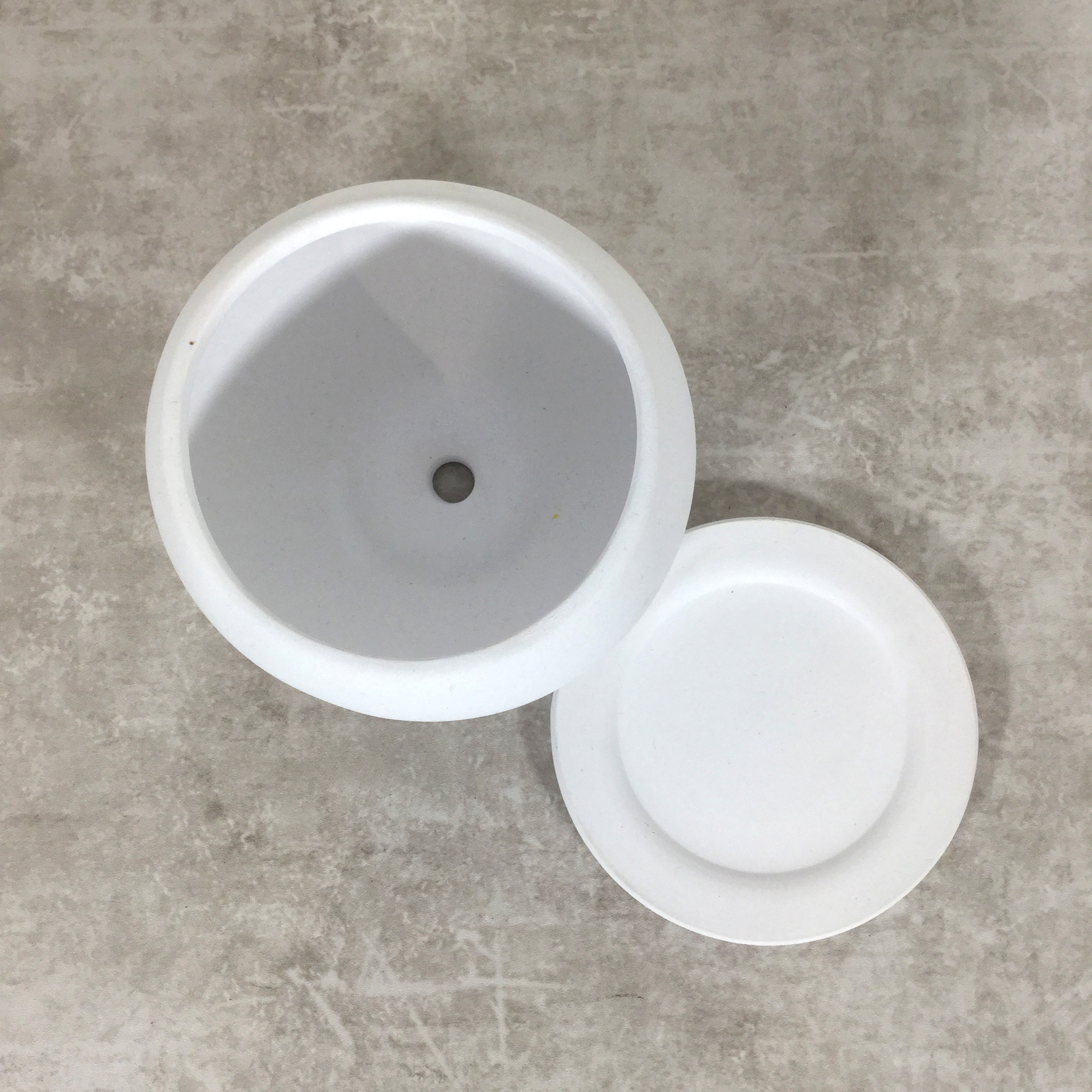 植木鉢（丸型）ホワイト