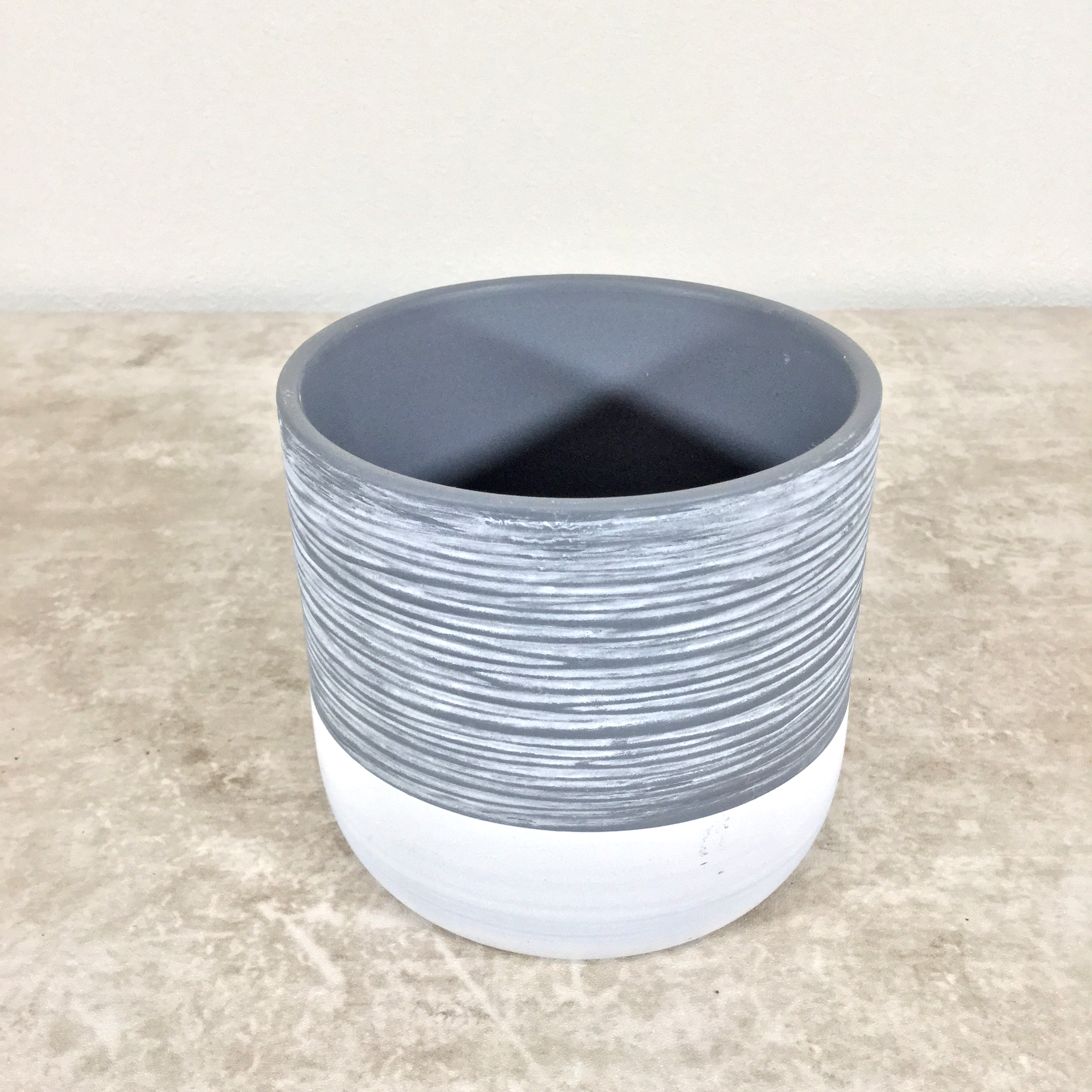 植木鉢（丸型）コンクリート風