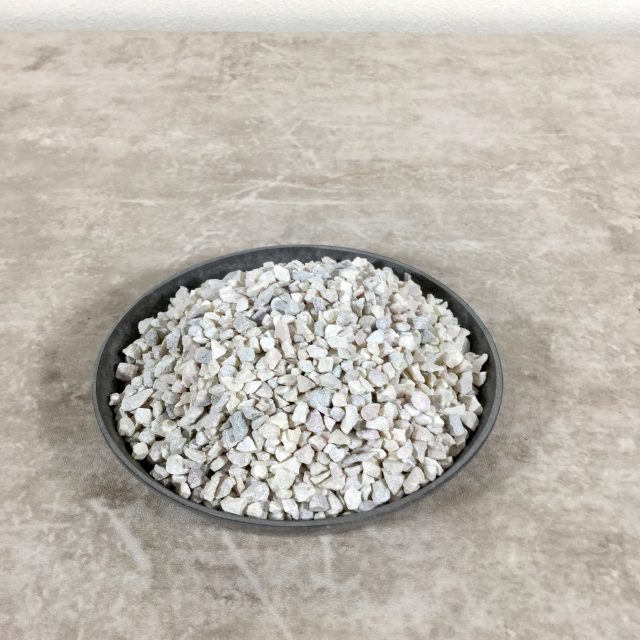 ゼオライト ホワイト